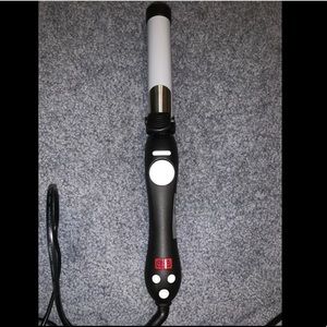 Beachwaver Rotating Curling Iron 1.25inch